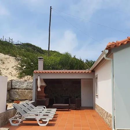 Tradicional Lagoa De Obidos Com Piscina *