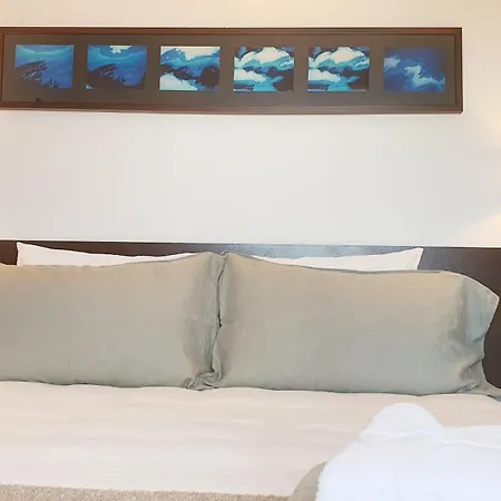 Holiday home Tradicional Lagoa De Obidos Com Piscina