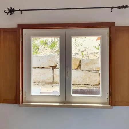 Holiday home Tradicional Lagoa De Obidos Com Piscina