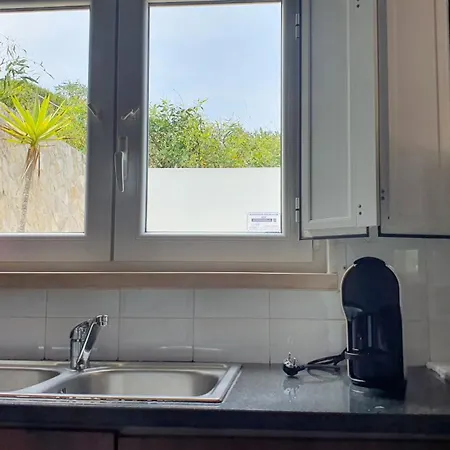 Holiday home Tradicional Lagoa De Obidos Com Piscina